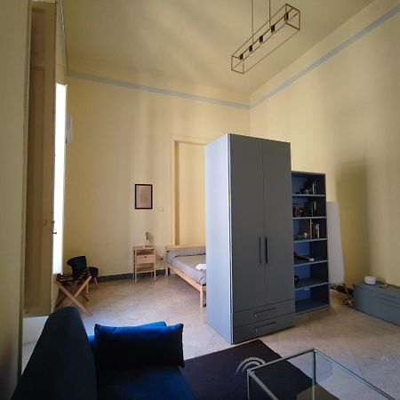 Casa Vacanze Da Ruggero Al Massimo Palermo Bagian luar foto